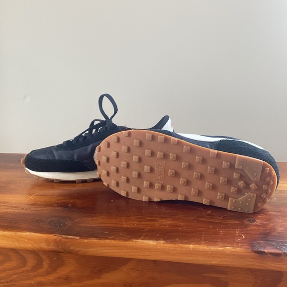 Nike Daybreak sneakers in black - Picture 2 of 7